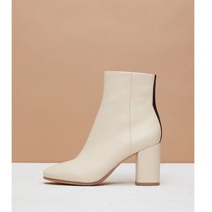Dvf Robyn Color Block Boots in Linen/ Black 6M